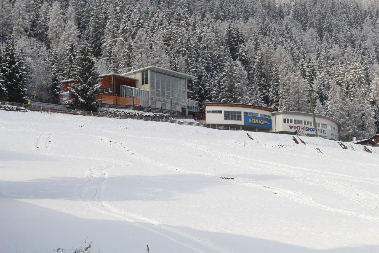 Ferienwohnung Auszeit Stubai Fulpmes Exterior foto